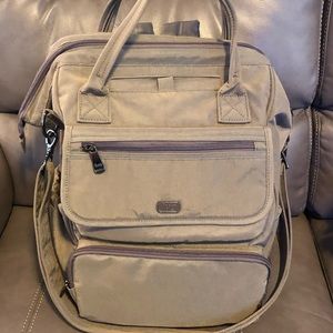 Lug Via Brushed Walnut